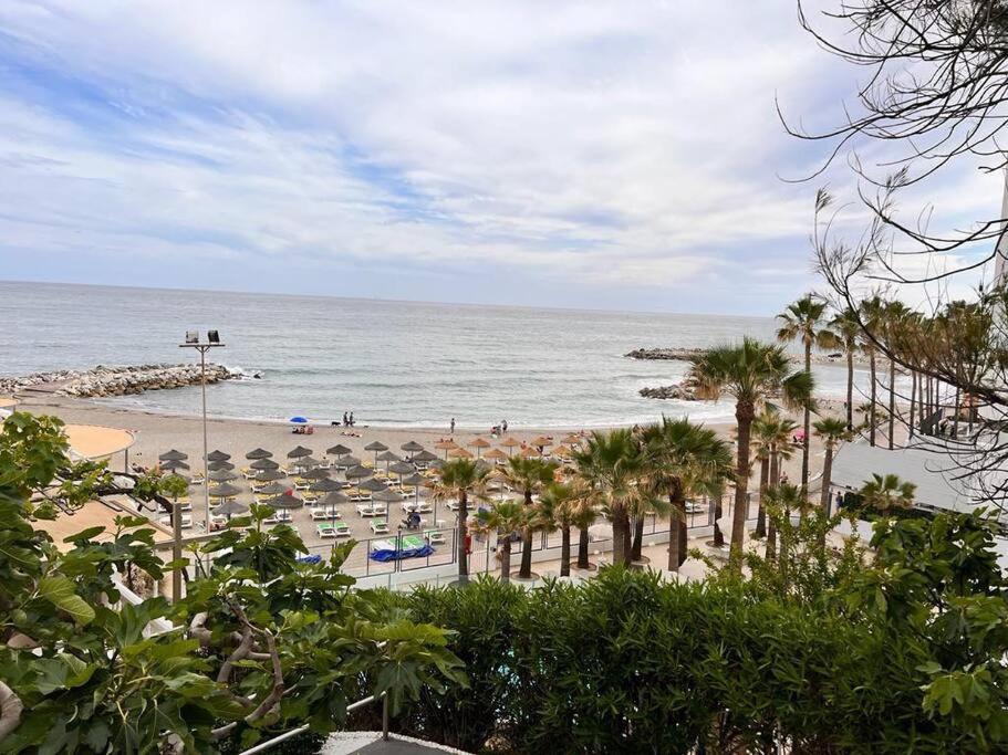 Benalmadena Costa Malaga Apartamento Muy Acogedor Con Vistas Al Mar Terraza Gigante Para Verano E Invierno Parking 外观 照片